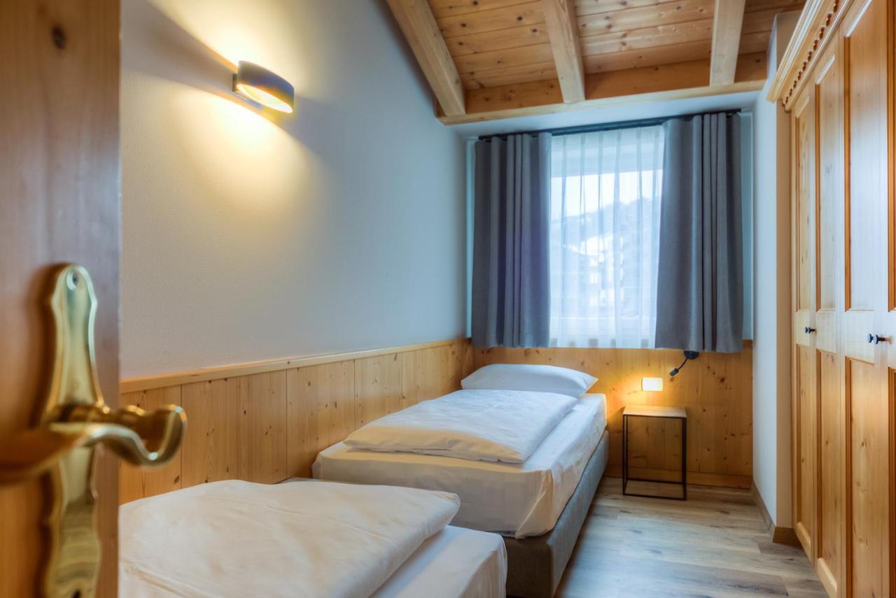 Eden Apartments Сиуси Екстериор снимка