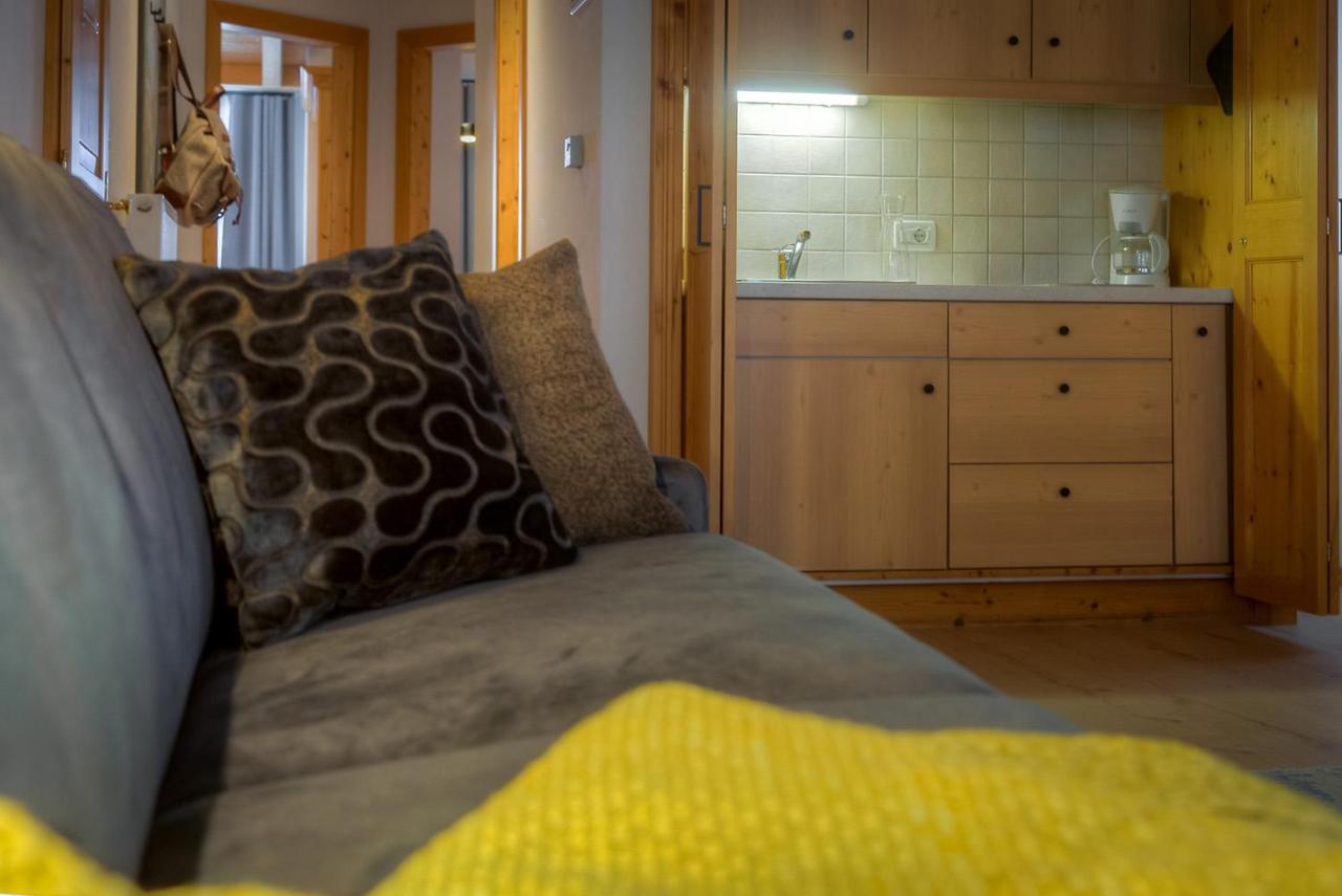 Eden Apartments Сиуси Екстериор снимка